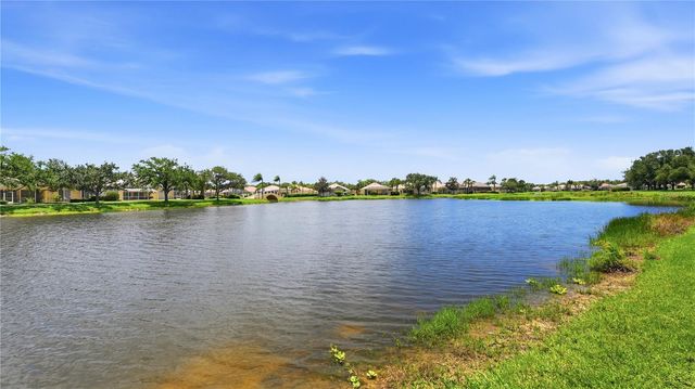 8672 DOLCE LANE, Sarasota, FL 34238