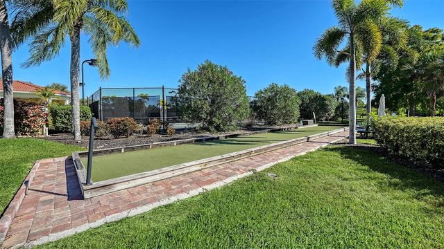 8672 DOLCE LANE, Sarasota, FL 34238
