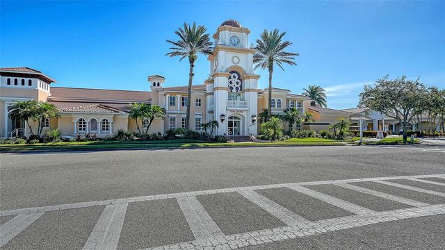8672 DOLCE LANE, Sarasota, FL 34238