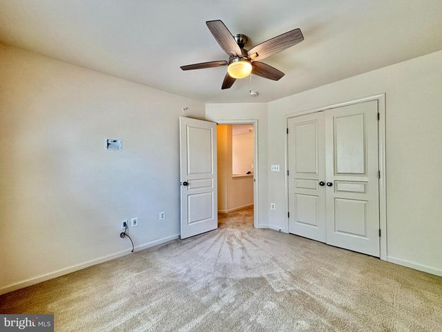1599 RENATE DR, Woodbridge, VA 22192