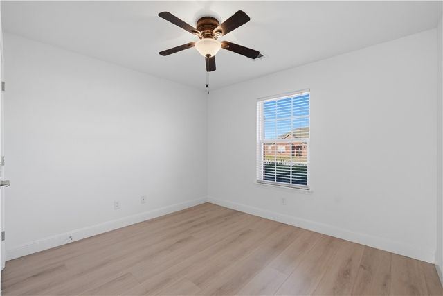 551 Dogwood Street, Centerton, AR 72719