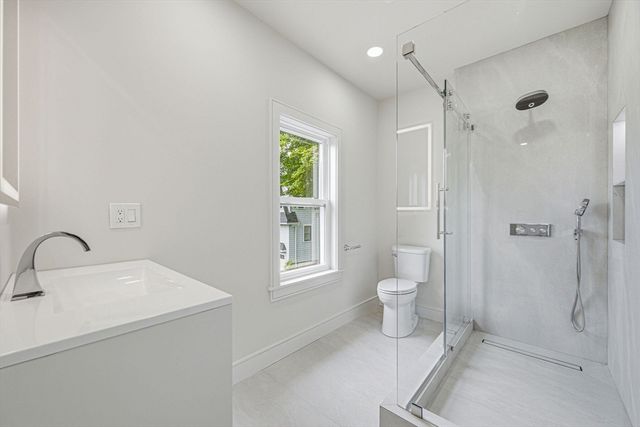 14 Hillside Ave, Winchester, MA 01890