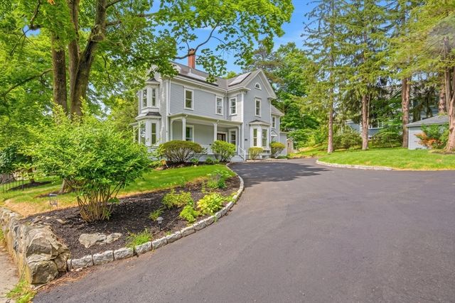 14 Hillside Ave, Winchester, MA 01890