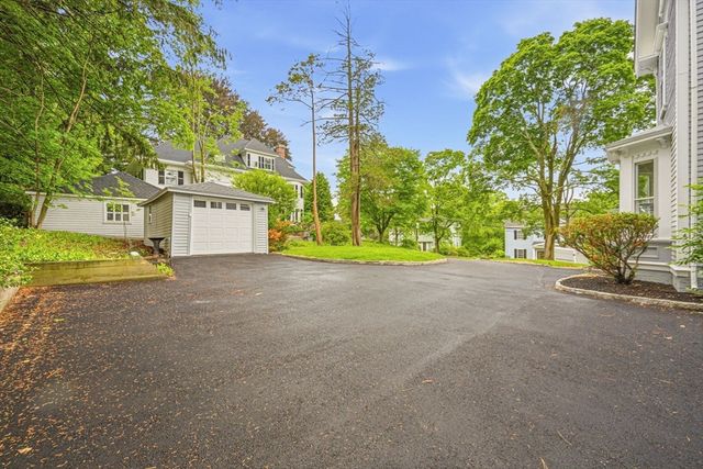 14 Hillside Ave, Winchester, MA 01890
