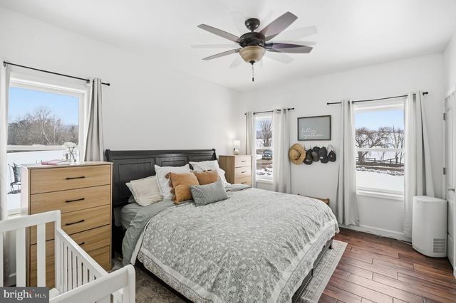 7466 MEADOW VIEW LN, Rixeyville, VA 22737