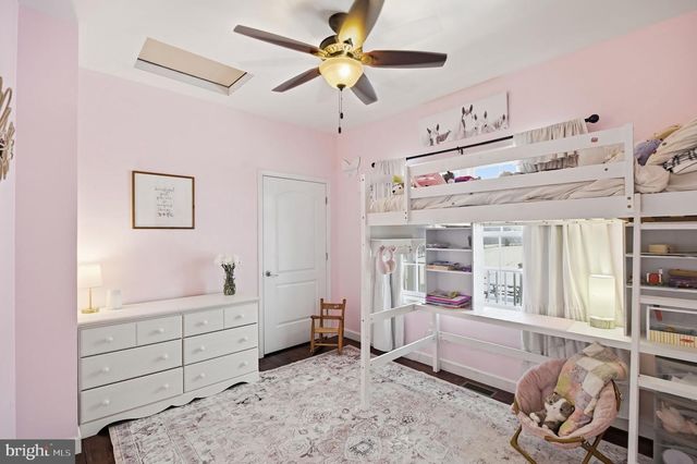 7466 MEADOW VIEW LN, Rixeyville, VA 22737