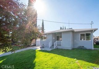 8633 Bluffdale Drive, Sun Valley (los Angeles), CA 91352
