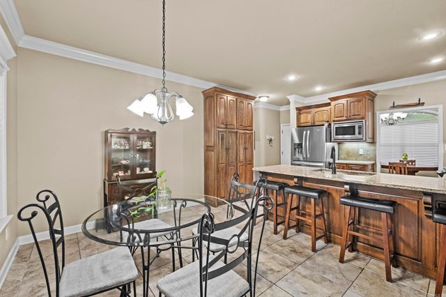 196 Forest Oak Drive, Jacksonville, AR 72076