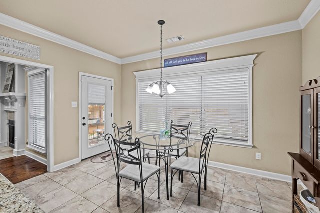 196 Forest Oak Drive, Jacksonville, AR 72076