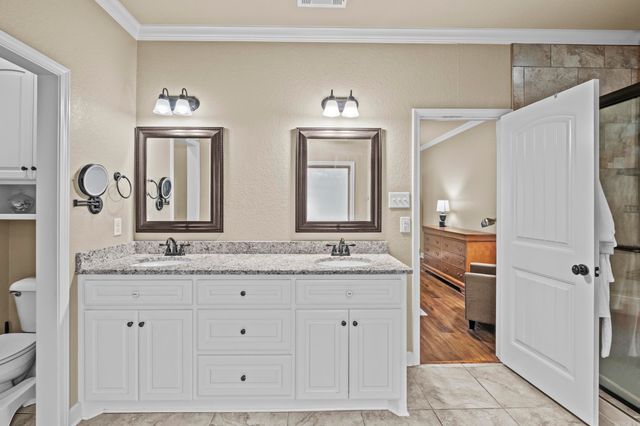 196 Forest Oak Drive, Jacksonville, AR 72076