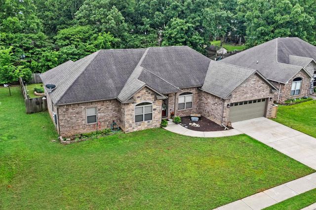 196 Forest Oak Drive, Jacksonville, AR 72076