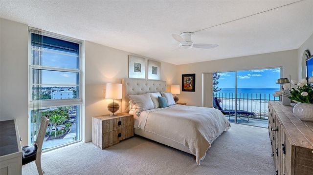 101 BENJAMIN FRANKLIN DRIVE 73, Sarasota, FL 34236