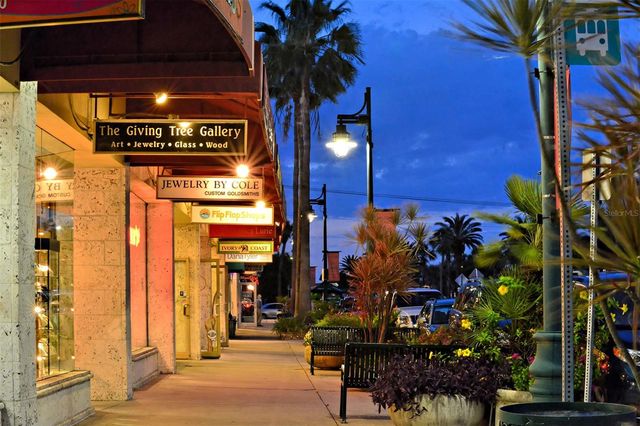 101 BENJAMIN FRANKLIN DRIVE 73, Sarasota, FL 34236