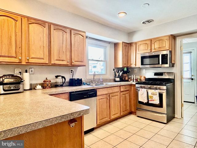 12704 KESWICK LN, Bowie, MD 20715