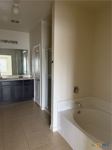 202 Posey Pass, New Braunfels, TX 78132