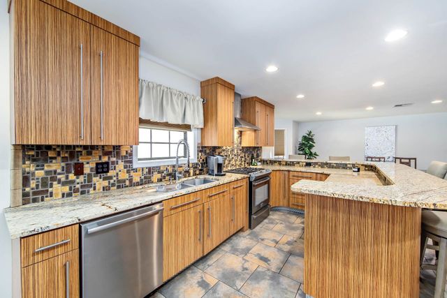 235 Rienzi Drive, Thibodaux, LA 70301