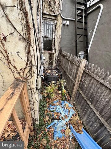907 BENNETT, Baltimore, MD 21223