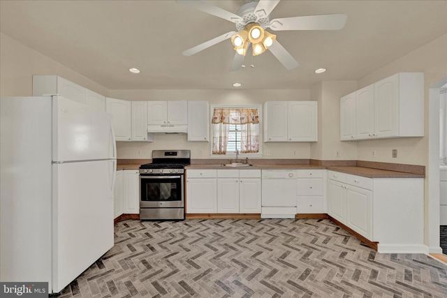 1203 FAIRFIELD AVE, Baltimore, MD 21209