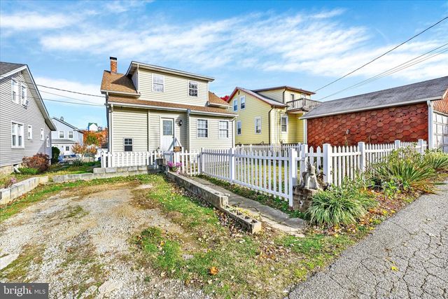 1203 FAIRFIELD AVE, Baltimore, MD 21209