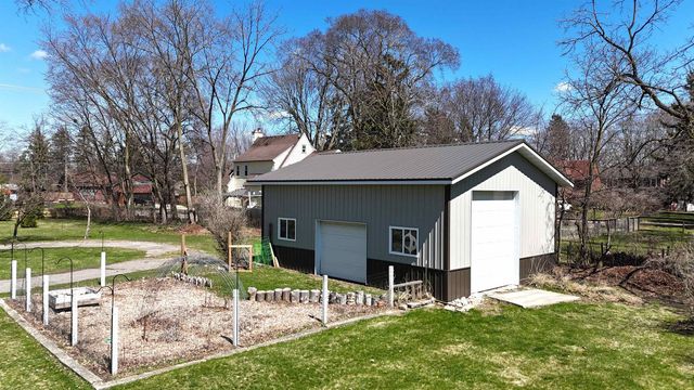 1318 E Broadway, Pleasant, MI 48858
