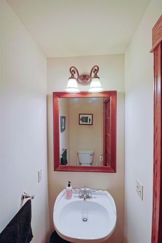 1318 E Broadway, Pleasant, MI 48858