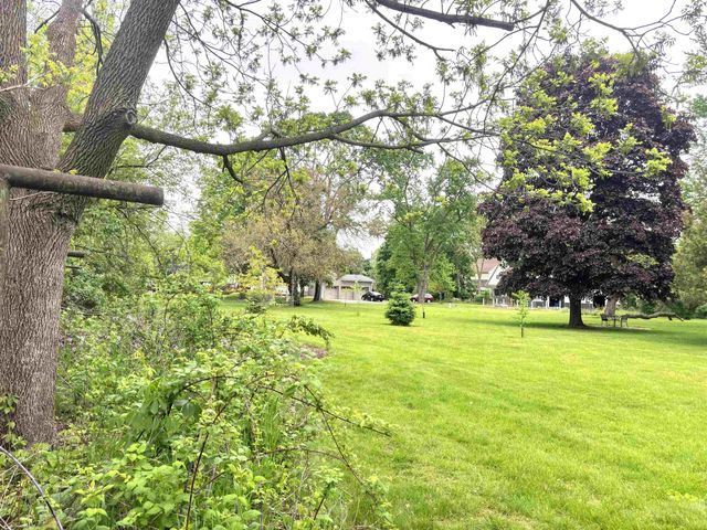 1318 E Broadway, Pleasant, MI 48858