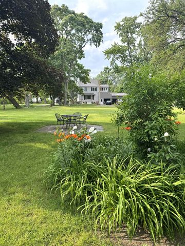 1318 E Broadway, Pleasant, MI 48858