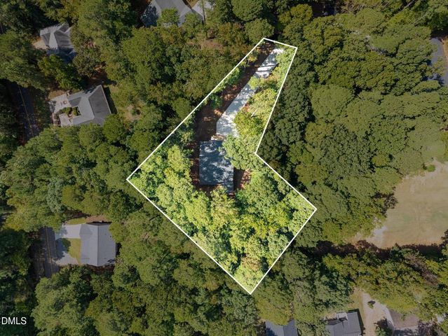 3258 Yorkshire Circle, Sanford, NC 27332