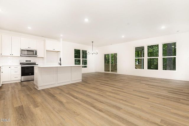 3258 Yorkshire Circle, Sanford, NC 27332