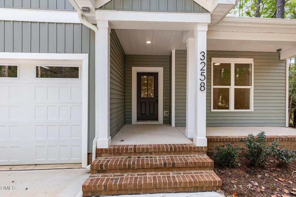 3258 Yorkshire Circle, Sanford, NC 27332