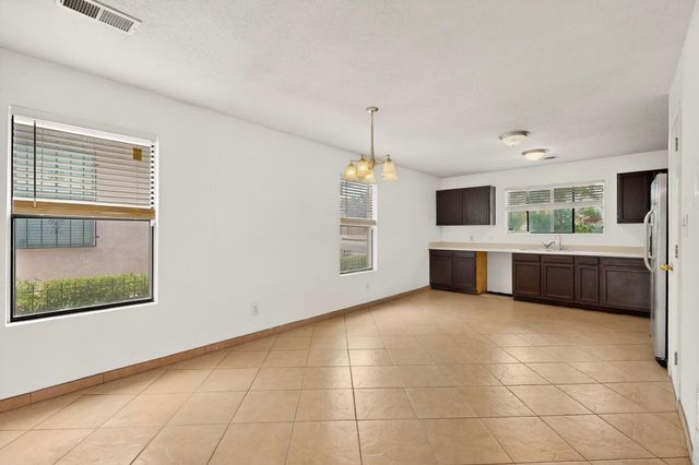 10404 Andretti Avenue SW, Albuquerque, NM 87121