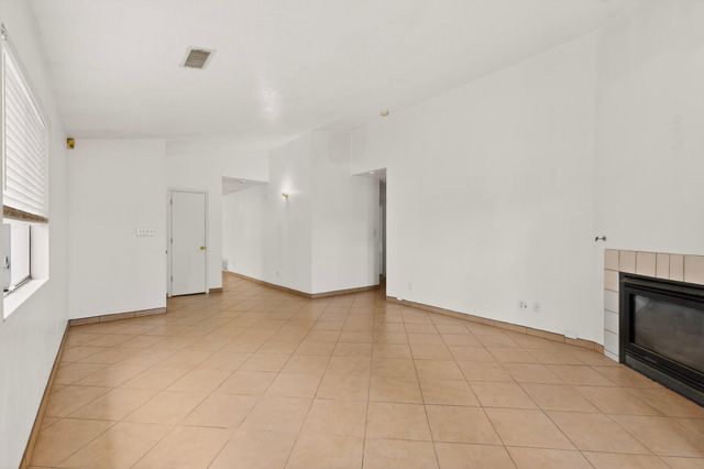 10404 Andretti Avenue SW, Albuquerque, NM 87121