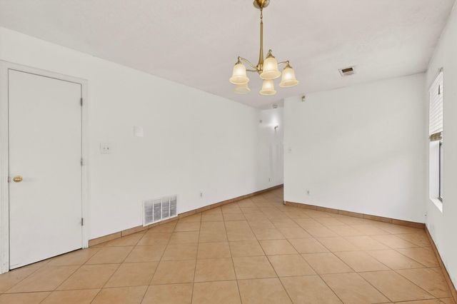 10404 Andretti Avenue SW, Albuquerque, NM 87121