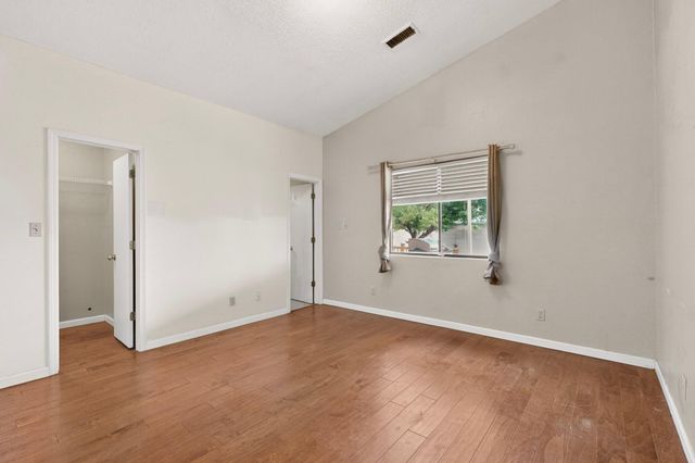10404 Andretti Avenue SW, Albuquerque, NM 87121