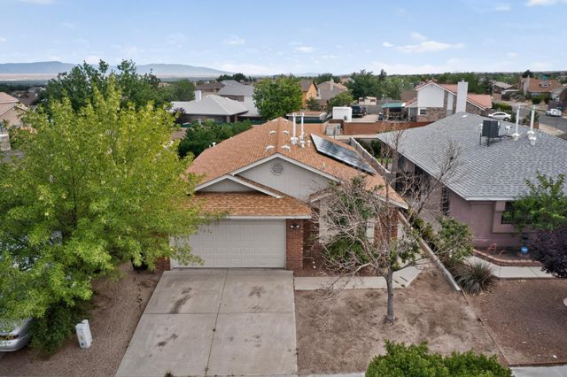 10404 Andretti Avenue SW, Albuquerque, NM 87121