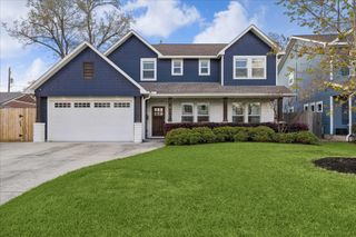 1430 Chamboard Lane, Houston, TX 77018