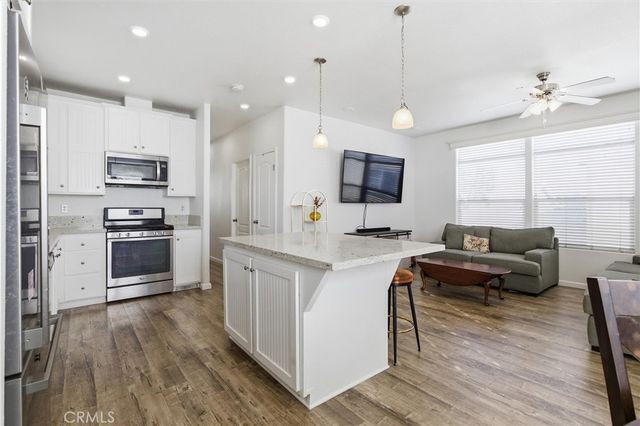 56 Maple, Anaheim, CA 92801
