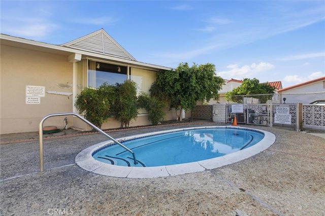 56 Maple, Anaheim, CA 92801