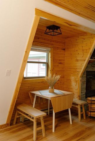 1894 W 16th Avenue, Friendship, WI 53934