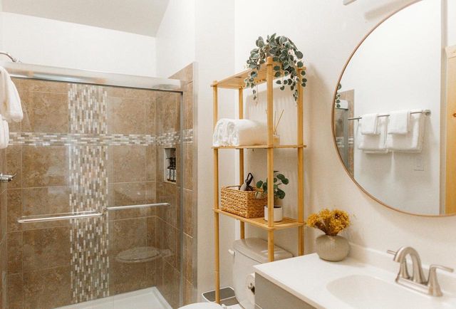 1894 W 16th Avenue, Friendship, WI 53934