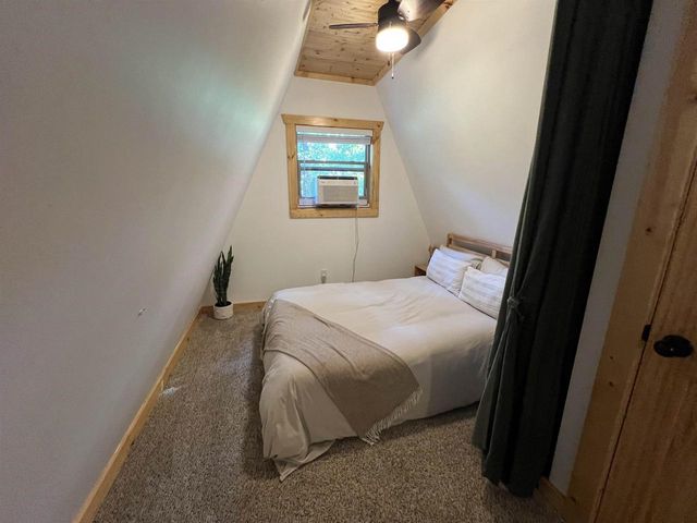 1894 W 16th Avenue, Friendship, WI 53934