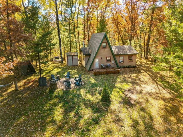 1894 W 16th Avenue, Friendship, WI 53934