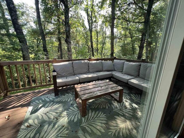 1894 W 16th Avenue, Friendship, WI 53934