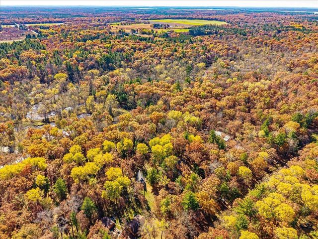 1894 W 16th Avenue, Friendship, WI 53934