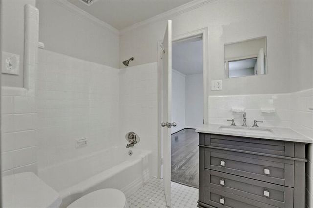 1195 Mount Paran NW Road, Atlanta, GA 30327