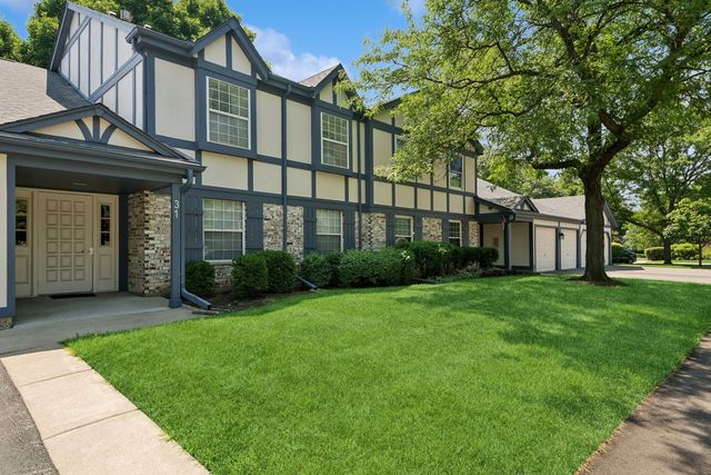 31 Waterbury Lane O1, Schaumburg, IL 60193