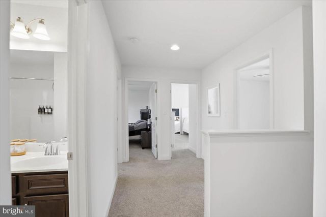 95 RED MAPLE DR, Etters, PA 17319