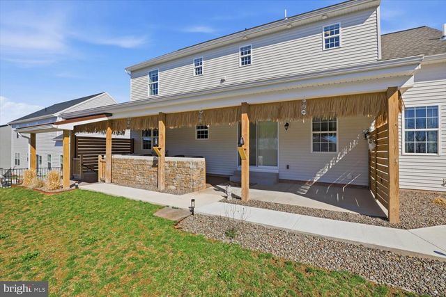 95 RED MAPLE DR, Etters, PA 17319