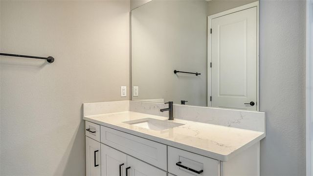 16905 SWEETWATER VILLAGE DRIVE, Bradenton, FL 34211