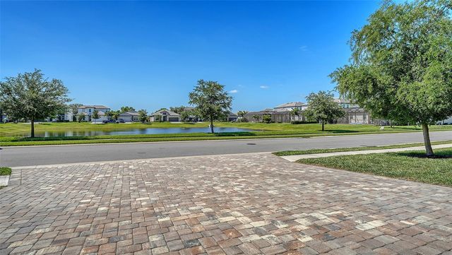 16905 SWEETWATER VILLAGE DRIVE, Bradenton, FL 34211